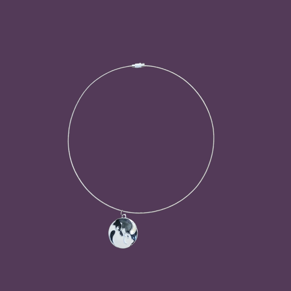 Elegant Silver Pendant Necklace